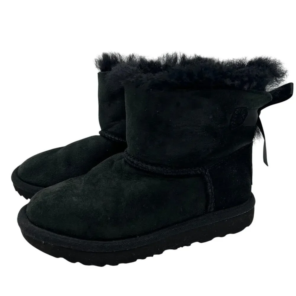 UGG Mini Bailey Bow II Black Sheepskin Boots Ribbon Tie Girls Size 12 US EU 30